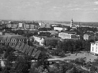  Театр оперы и балета и театральный сквер. Вид сверху. г. Пермь. 1980-е гг. Загуляевы. ПермГАСПИ. Ф.1524. ВПД 