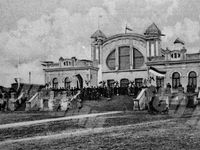 Железнодорожный вокзал на станции Пермь II в г. Перми. 1910-е гг. ПермГАСПИ. Ф.1524. ВПД